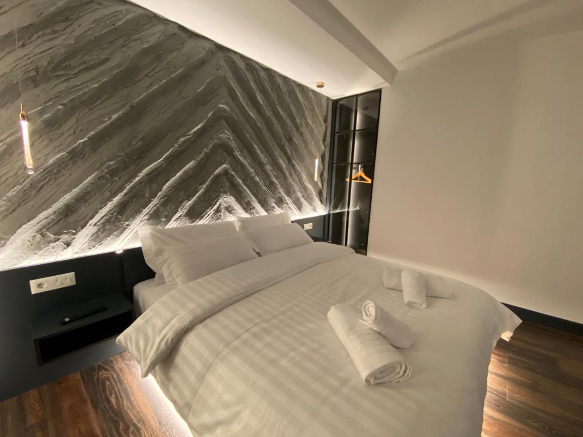 Tirana Central Rooms Luaran gambar