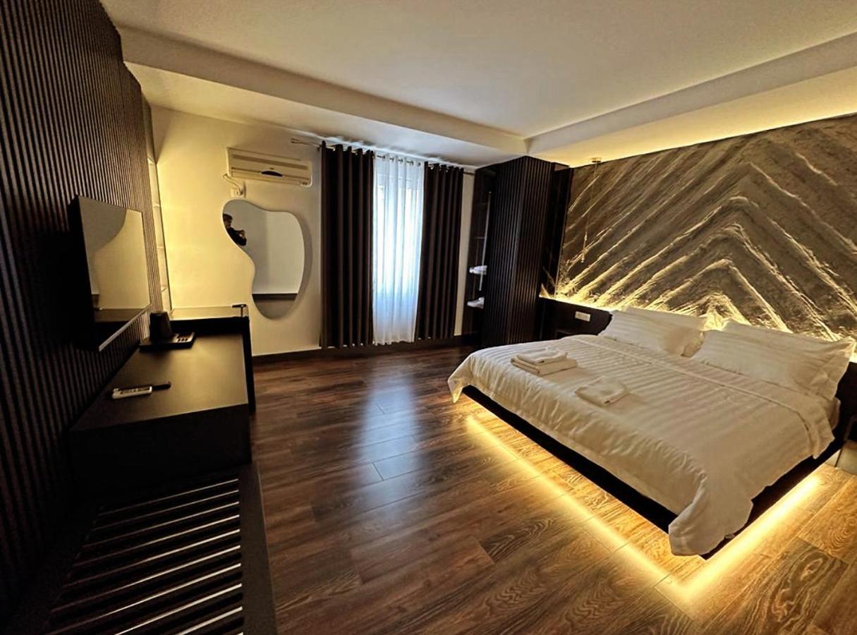 Tirana Central Rooms Luaran gambar