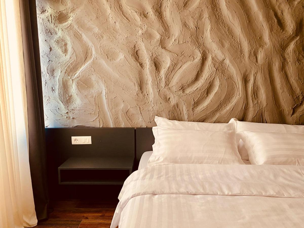 Tirana Central Rooms Luaran gambar