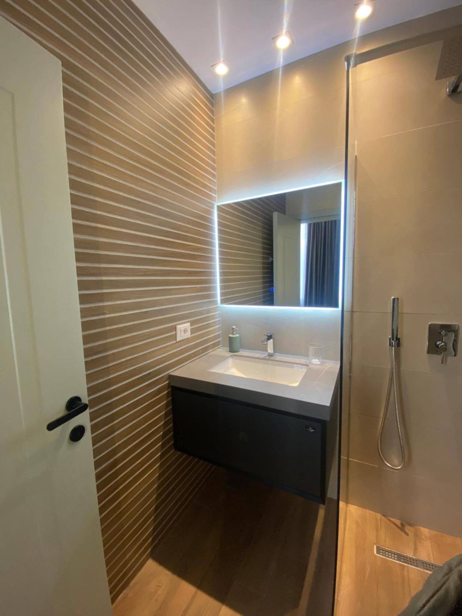 Tirana Central Rooms Luaran gambar