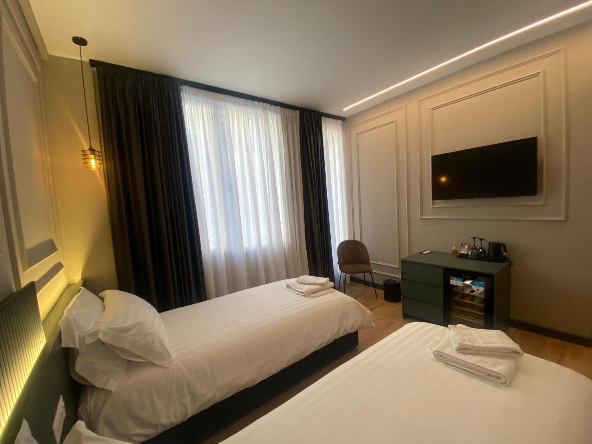Tirana Central Rooms Luaran gambar