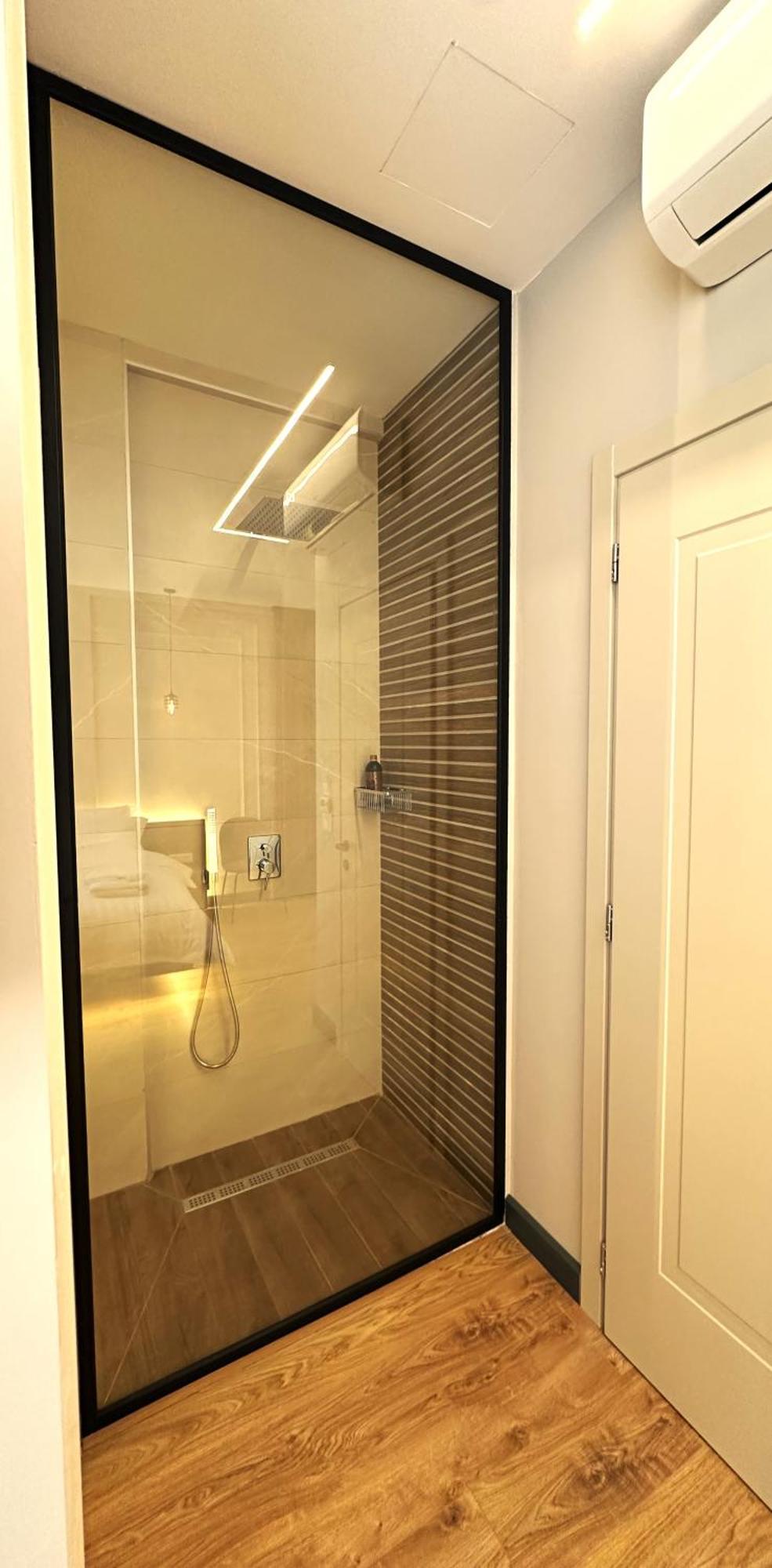 Tirana Central Rooms Luaran gambar