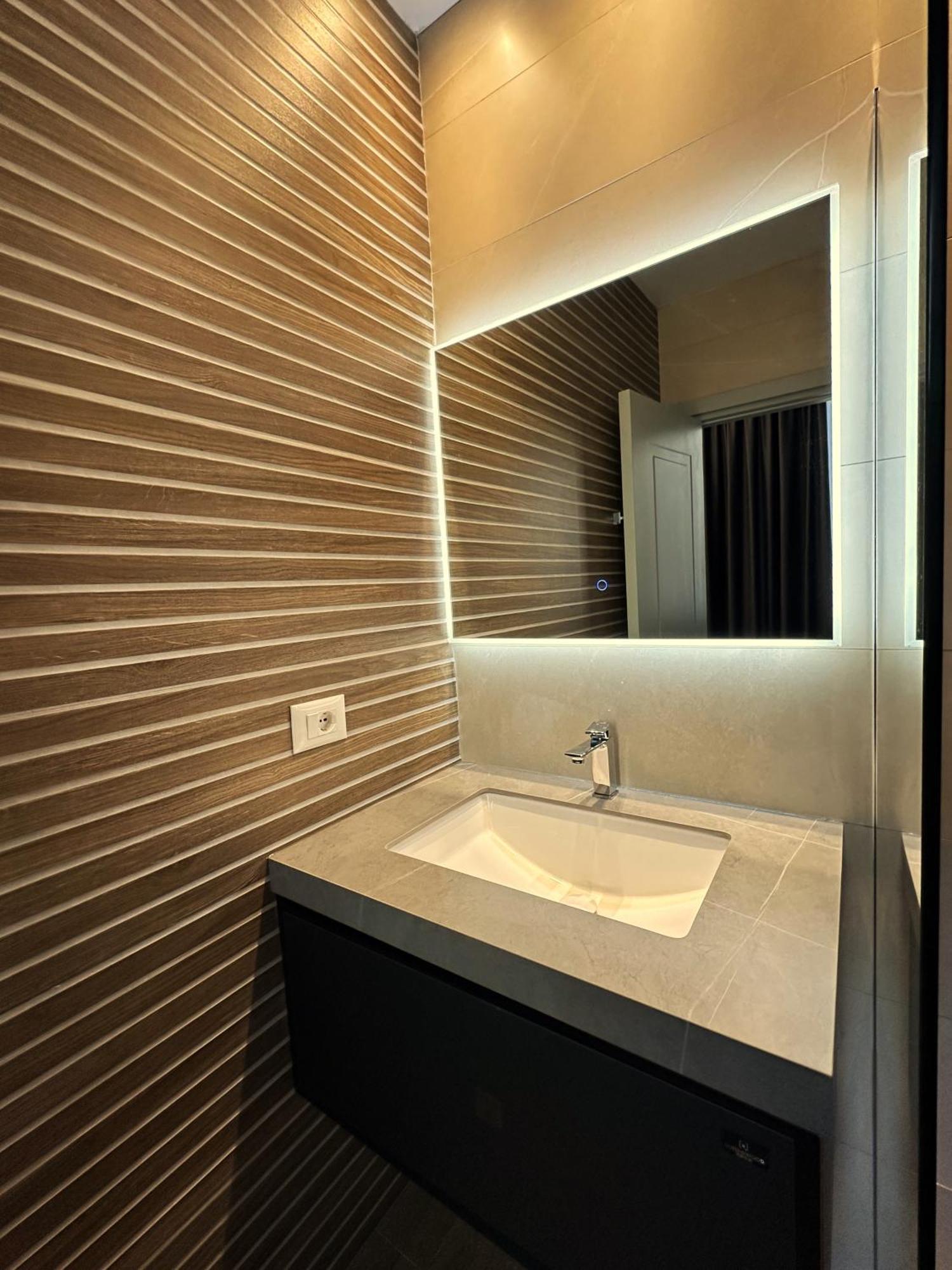 Tirana Central Rooms Luaran gambar