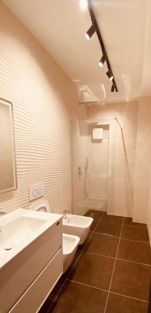 Tirana Central Rooms Luaran gambar